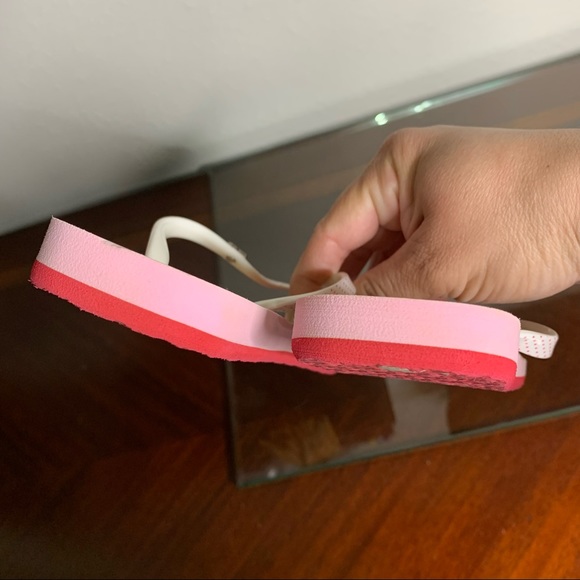 Girl’s Roxy X Disney Little Mermaid Ariel Flip Flop Sandals - Picture 7 of 10